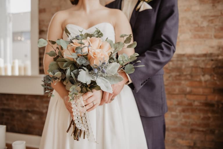 Woman marries ex-husband’s best man after he professed his love during wedding speech Woman marries ex-husband’s best man after he professed his love during wedding speech