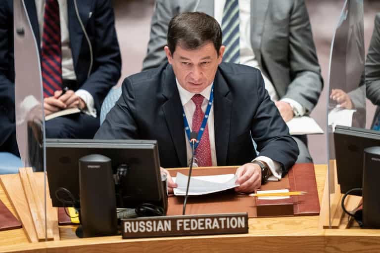 Russian diplomat threatens Nato with ‘right to press nuclear button’ Russian diplomat threatens Nato with ‘right to press nuclear button’