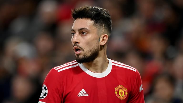 Man United’s Alex Telles on how clash of heads left him with a scar Man United’s Alex Telles on how clash of heads left him with a scar