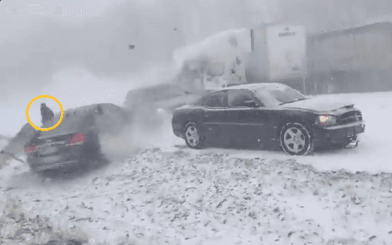 Horrifying video shows 60-car pile-up in the US that leaves three motorists dead Horrifying video shows 60-car pile-up in the US that leaves three motorists dead