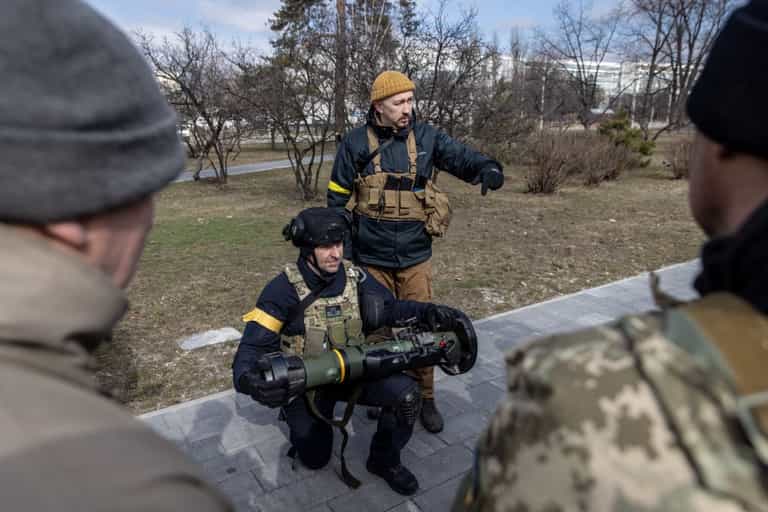 Ukrainian soldiers scream ‘God save the Queen!’ when firing UK-made missiles, report says Ukrainian soldiers scream ‘God save the Queen!’ when firing UK-made missiles, report says