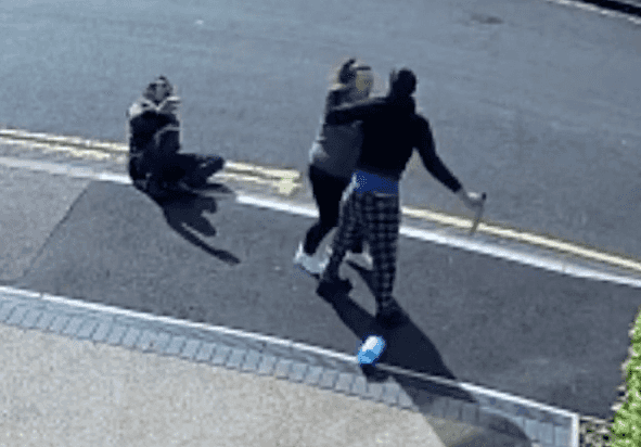 CCTV shows heroic moment woman steps in front of knife attacker to stop assault CCTV shows heroic moment woman steps in front of knife attacker to stop assault