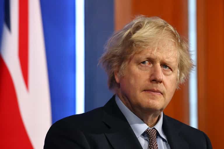 Government abandons attempt to delay Boris Johnson Partygate investigation in screeching U-turn Government abandons attempt to delay Boris Johnson Partygate investigation in screeching U-turn