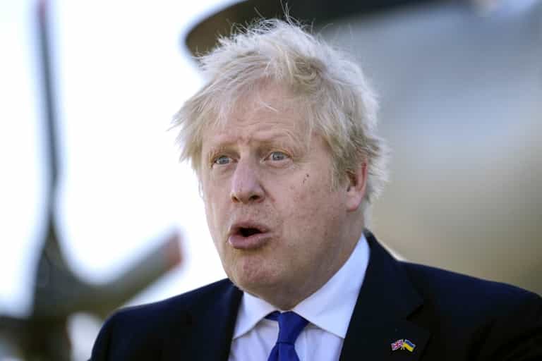 Boris Johnson sanctioned by Russia as PM is banned from ever entering country Boris Johnson sanctioned by Russia as PM is banned from ever entering country