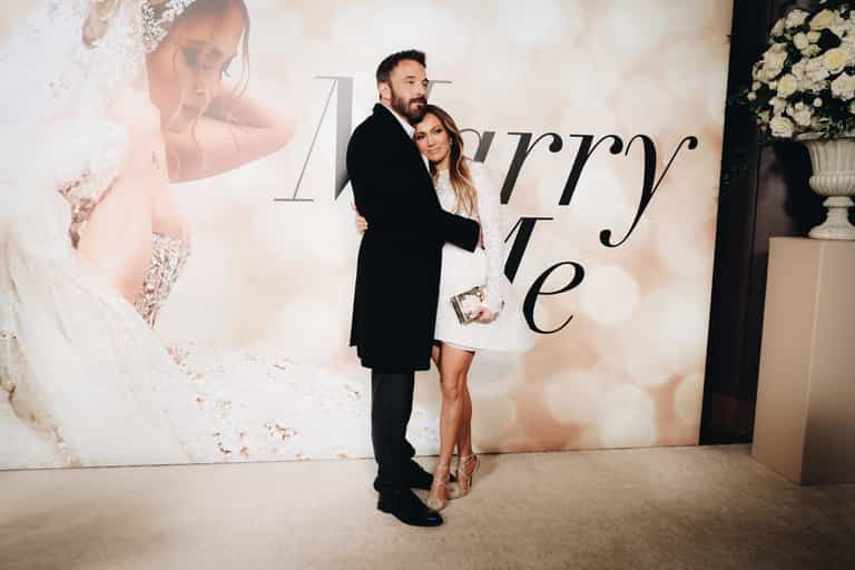 Jennifer Lopez and Ben Affleck engaged again after 20 years Jennifer Lopez and Ben Affleck engaged again after 20 years