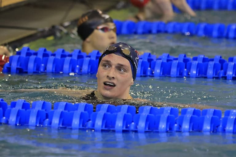 Joe Rogan accuses trans swimmer Lia Thomas of ‘an assault on women’s sports’ Joe Rogan accuses trans swimmer Lia Thomas of ‘an assault on women’s sports’