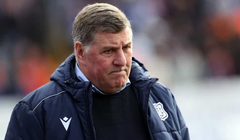 Dundee manager says he has turned his heating off to focus on St Johnstone game Dundee manager says he has turned his heating off to focus on St Johnstone game