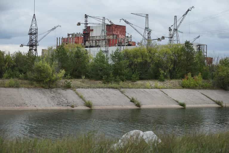 Ukraine recaptures Chernobyl after Russian soldiers flee following radiation sickness Ukraine recaptures Chernobyl after Russian soldiers flee following radiation sickness