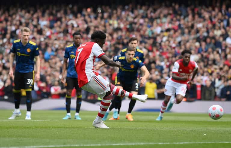 Arsenal awarded controversial penalty against Man United after VAR rules out goal Arsenal awarded controversial penalty against Man United after VAR rules out goal