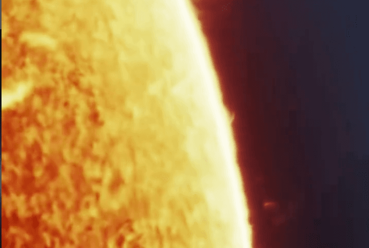 Skygazer records amazing five hour close-up video of the sun that will blow your mind