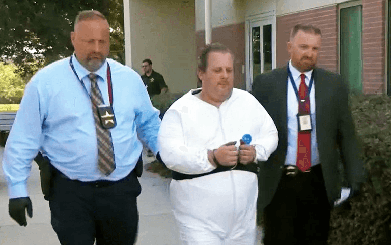 Man guilty of killing wife, 3 kids and dog because he thought ‘apocalypse was coming’ Man guilty of killing wife, 3 kids and dog because he thought ‘apocalypse was coming’