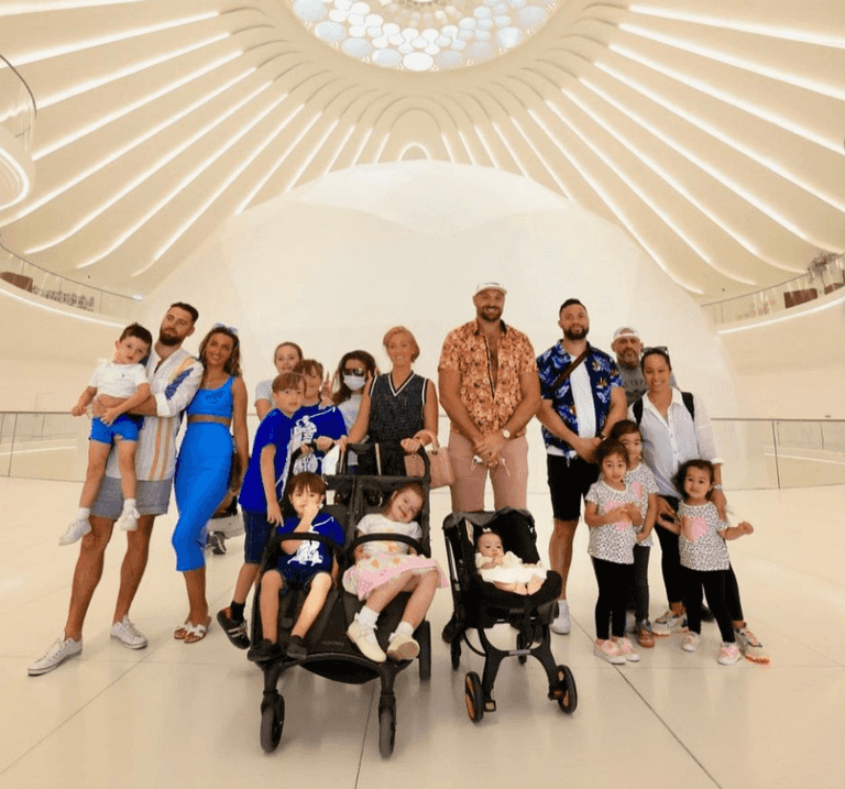 ‘Proud housewife’ Paris Fury says it’s her ‘duty’ to be look after Tyson and 6 kids ‘Proud housewife’ Paris Fury says it’s her ‘duty’ to be look after Tyson and 6 kids