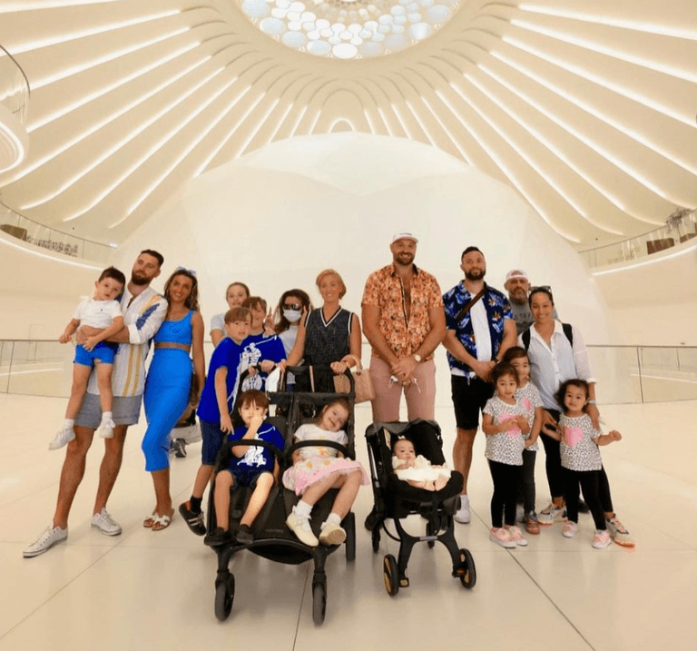 ‘Proud housewife’ Paris Fury says it’s her ‘duty’ to be look after Tyson and 6 kids ‘Proud housewife’ Paris Fury says it’s her ‘duty’ to be look after Tyson and 6 kids