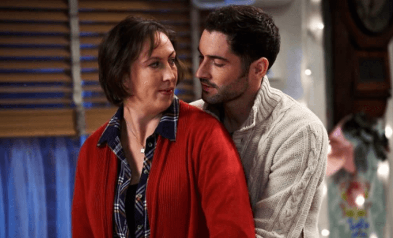 Miranda Hart speaks out on reports she’s returning iconic show to screens after 7 years Miranda Hart speaks out on reports she’s returning iconic show to screens after 7 years