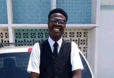 Student dies during Jesus crucifixion re-enactment – audience think it’s part of show Student dies during Jesus crucifixion re-enactment – audience think it’s part of show