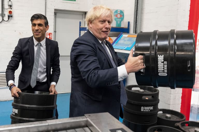 Boris Johnson and Rishi Sunak to be fined over Partygate Boris Johnson and Rishi Sunak to be fined over Partygate