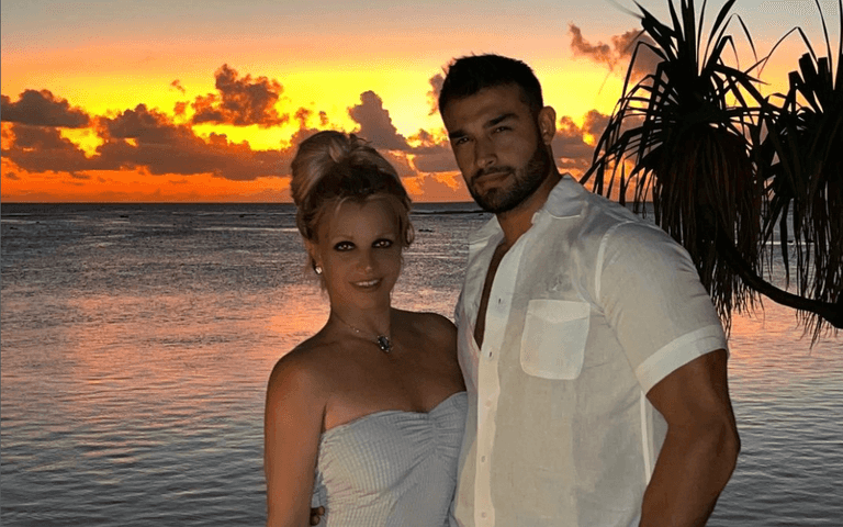 Britney Spears announces she’s pregnant with third child, age 40 Britney Spears announces she’s pregnant with third child, age 40