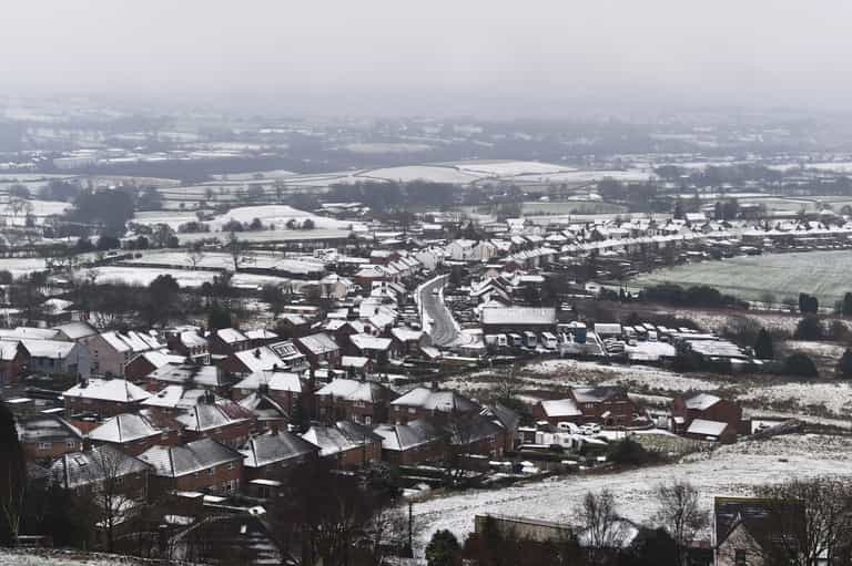 Brits set for freezing temperatures as low as -5C for coldest May in 25 years Brits set for freezing temperatures as low as -5C for coldest May in 25 years