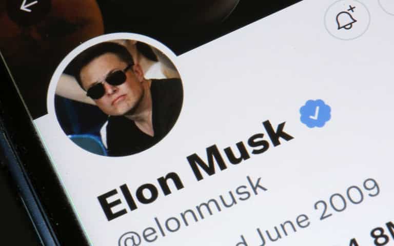 Elon Musk now wants to buy Coca-Cola next and vows to ‘put cocaine back in’ Elon Musk now wants to buy Coca-Cola next and vows to ‘put cocaine back in’