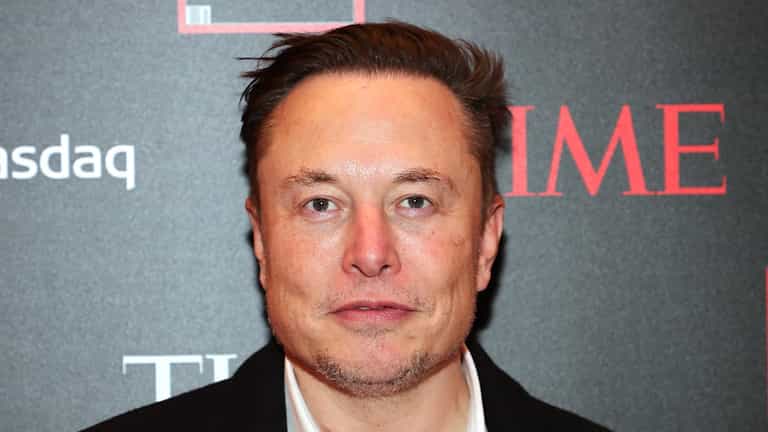 Elon Musk issues first statement after purchasing Twitter Elon Musk issues first statement after purchasing Twitter