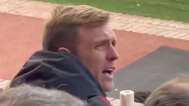 Manchester United fan breaks silence on row with technical director Darren Fletcher Manchester United fan breaks silence on row with technical director Darren Fletcher