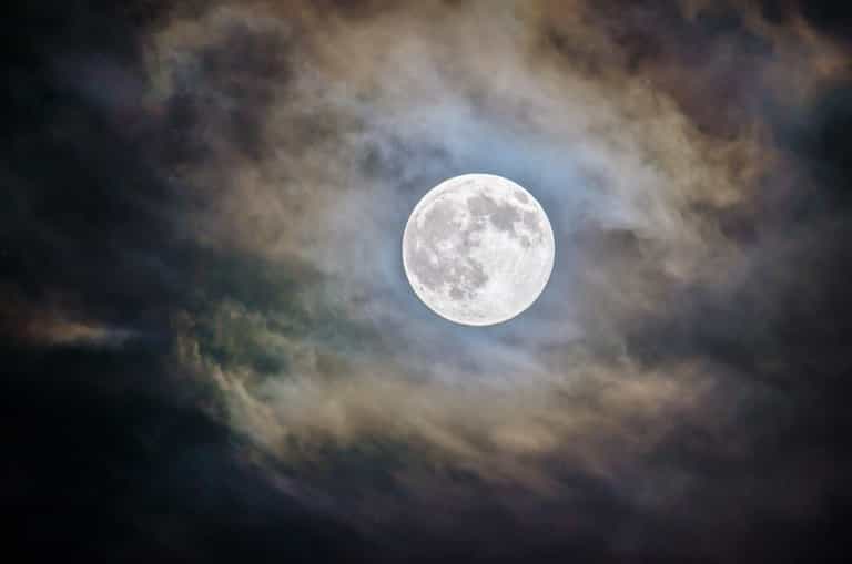 Not content with invading Ukraine, Putin says Russia will return to the moon Not content with invading Ukraine, Putin says Russia will return to the moon