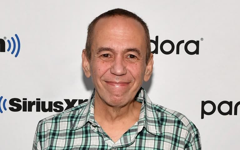 Gilbert Gottfried fans horrified as hackers take over his Twitter after his death Gilbert Gottfried fans horrified as hackers take over his Twitter after his death