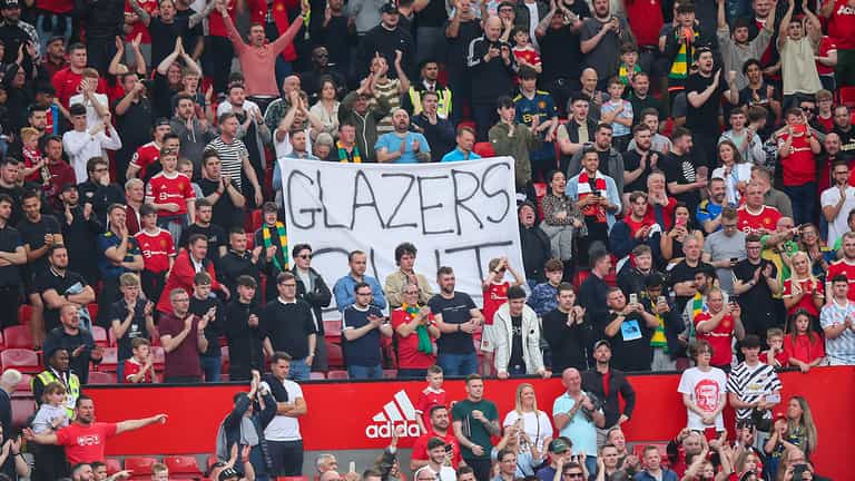 Man United fans plan 73rd minute walkout in latest Glazer protest Man United fans plan 73rd minute walkout in latest Glazer protest