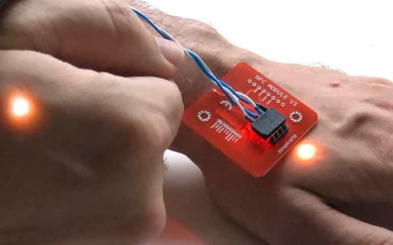 You can now turn yourself into a human bank card with microchip in hand You can now turn yourself into a human bank card with microchip in hand