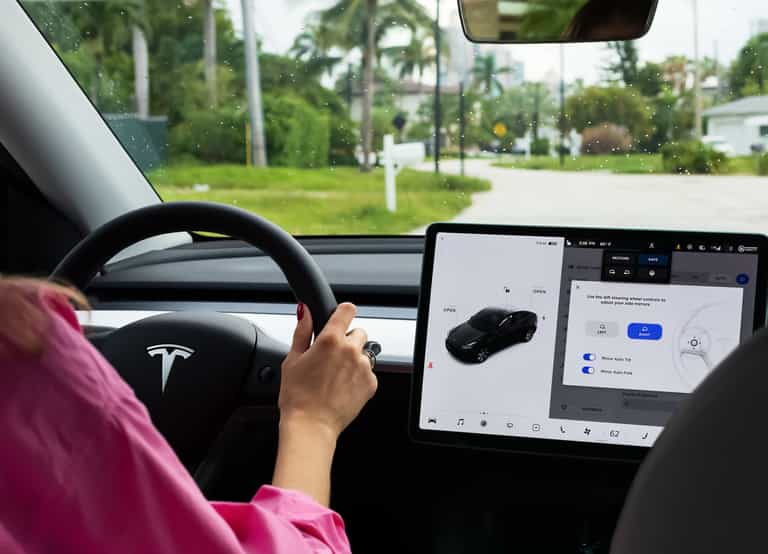 Watching TV in self-driving cars to be allowed under Highway Code rule Watching TV in self-driving cars to be allowed under Highway Code rule