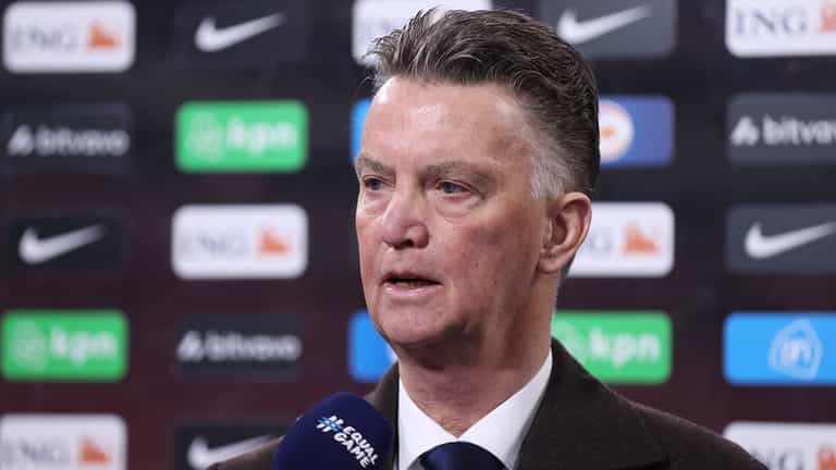 Louis van Gaal announces he has prostate cancer Louis van Gaal announces he has prostate cancer