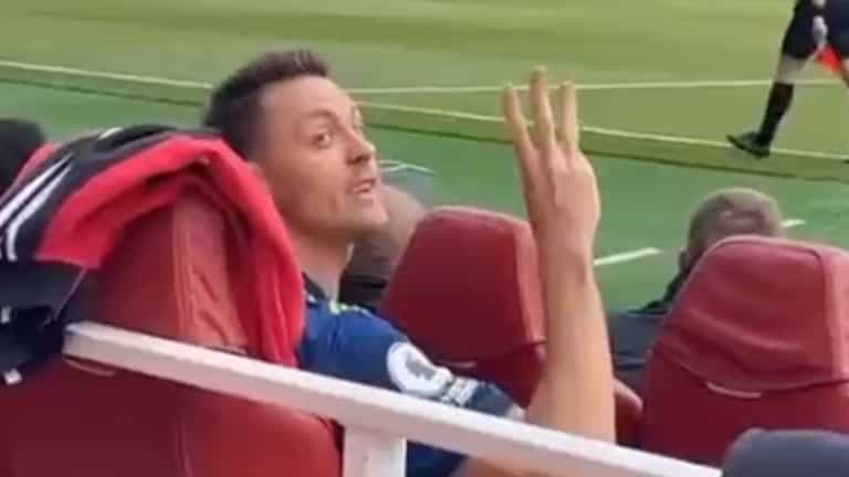 Nemanja Matic channels inner Mourinho during row with Arsenal fans Nemanja Matic channels inner Mourinho during row with Arsenal fans