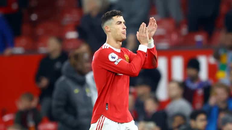 Roy Keane trolls Ronaldo critics with sarcastic joke about goal record Roy Keane trolls Ronaldo critics with sarcastic joke about goal record
