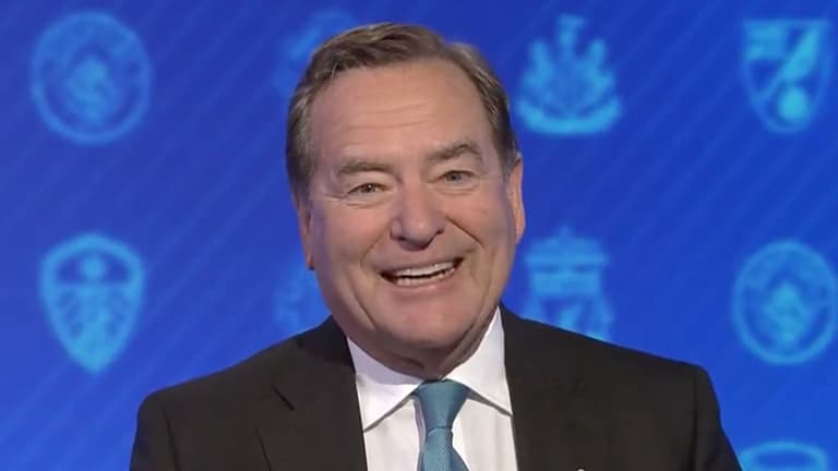 Jeff Stelling explains decision behind sensational Soccer Saturday U-turn Jeff Stelling explains decision behind sensational Soccer Saturday U-turn