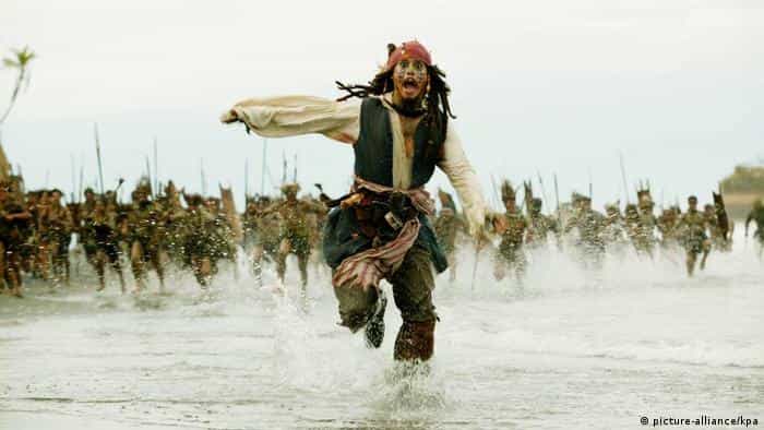 Petition to get Johnny Depp back into Pirates of the Caribbean 6 surpasses 420k signatures Petition to get Johnny Depp back into Pirates of the Caribbean 6 surpasses 420k signatures