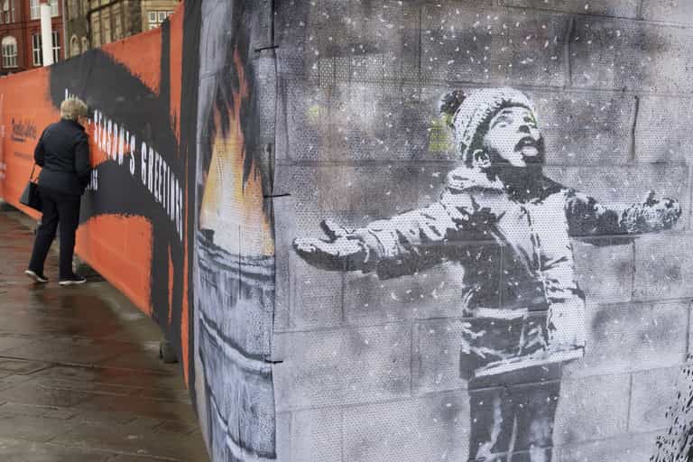 Town councillor quits as ‘claims he is graffiti artist Banksy make it hard for him to do his job’ Town councillor quits as ‘claims he is graffiti artist Banksy make it hard for him to do his job’