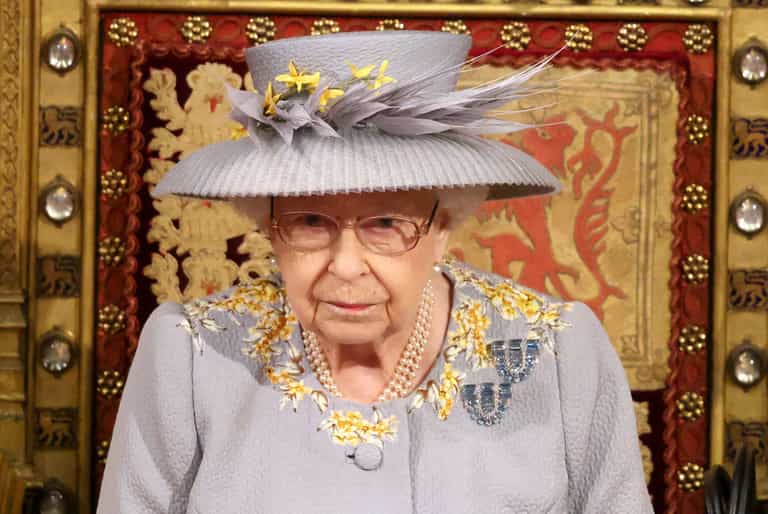 Queen pulls out of State Opening of Parliament Queen pulls out of State Opening of Parliament