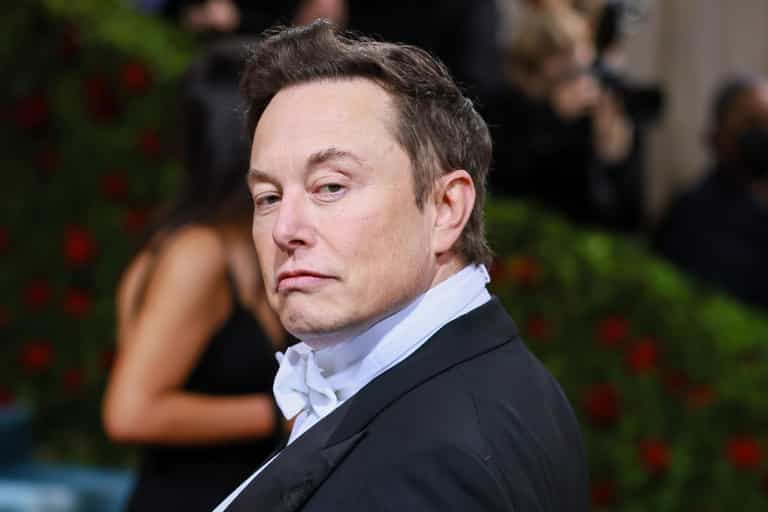 Elon Musk says he would allow Donald Trump back on Twitter after ‘foolish’ ban Elon Musk says he would allow Donald Trump back on Twitter after ‘foolish’ ban