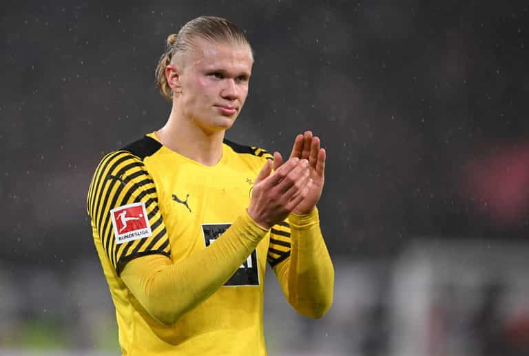 Dortmund CEO says they have to fight against clubs with ‘oligarchs and Arab states behind them’ Dortmund CEO says they have to fight against clubs with ‘oligarchs and Arab states behind them’