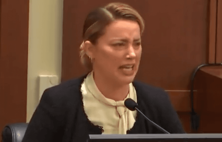 Johnny Depp ‘kicked, slapped and called Amber Heard a s**t on private plane – then passed out in the bathroom Johnny Depp ‘kicked, slapped and called Amber Heard a s**t on private plane – then passed out in the bathroom