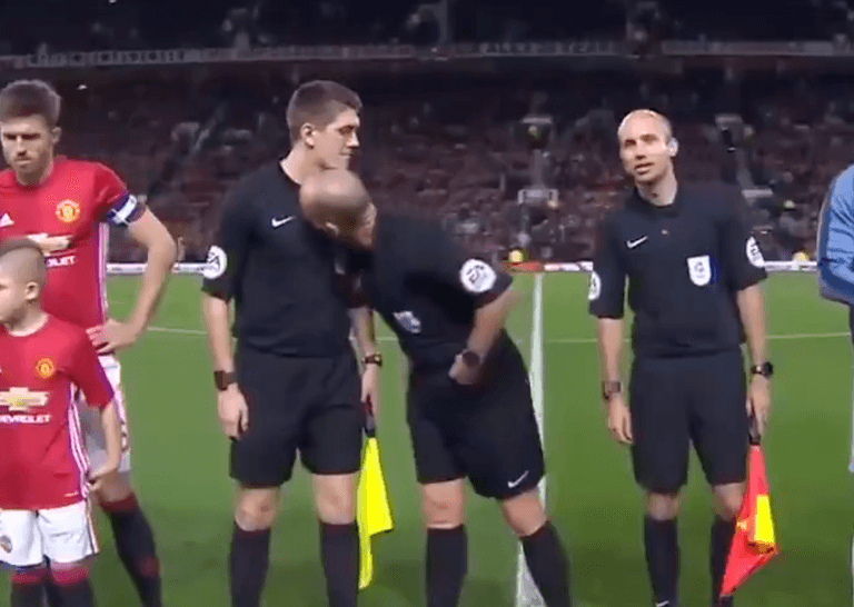 Mike Dean reveals why he ‘sniffed’ assistant referees’ shirt before kick-off Mike Dean reveals why he ‘sniffed’ assistant referees’ shirt before kick-off