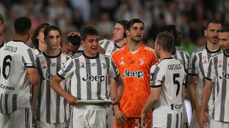Heartbroken Paulo Dybala in floods of tears after final Juventus game Heartbroken Paulo Dybala in floods of tears after final Juventus game