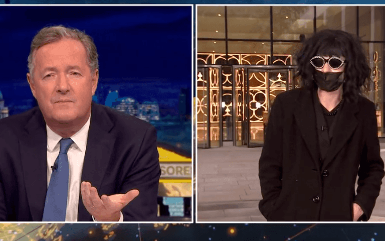 Awkward moment Piers Morgan is a called a c**t by a guest on his own talk show Awkward moment Piers Morgan is a called a c**t by a guest on his own talk show