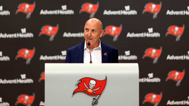 Man United fans target Tampa Bay Bucs’ social accounts in Glazer protest Man United fans target Tampa Bay Bucs’ social accounts in Glazer protest