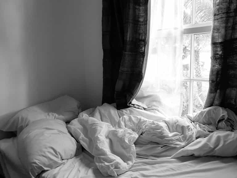 Horrifying reason why you should avoid making your bed first thing in the morning Horrifying reason why you should avoid making your bed first thing in the morning