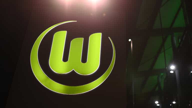 Wolfsburg bizarrely troll Manchester City after Champions League collapse Wolfsburg bizarrely troll Manchester City after Champions League collapse