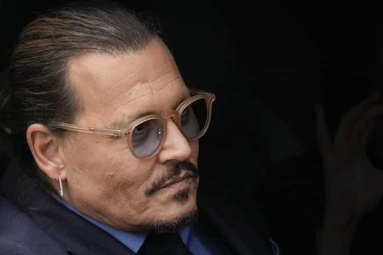 Johnny Depp reportedly hired lawyer after watching her on Netflix hit Making a Murderer Johnny Depp reportedly hired lawyer after watching her on Netflix hit Making a Murderer