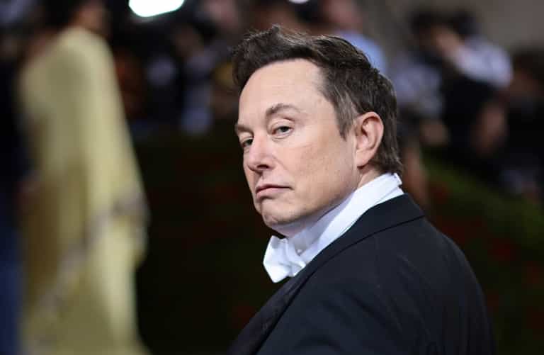 Elon Musk says staff can ‘pretend to work somewhere else’ after controversial leaked emails Elon Musk says staff can ‘pretend to work somewhere else’ after controversial leaked emails