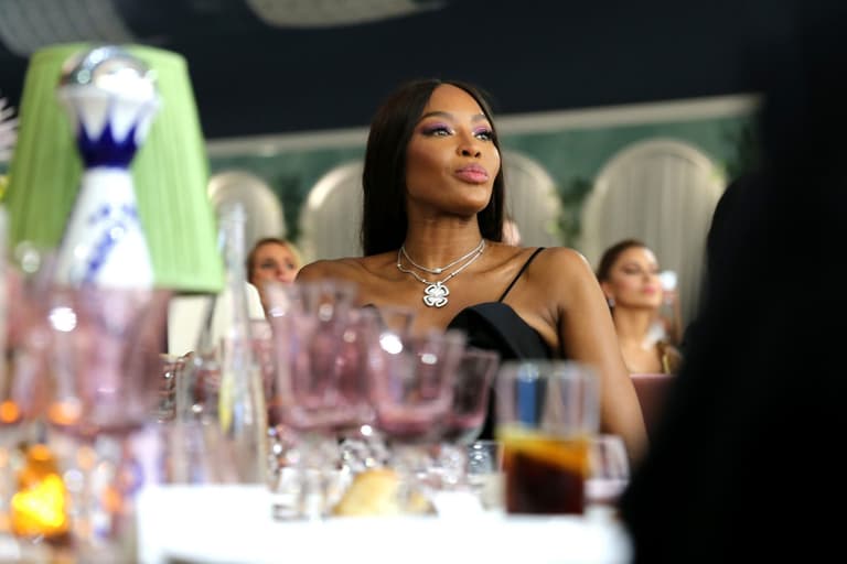 Naomi Campbell ‘very upset’ after being ‘racially profiled’ at airport Naomi Campbell ‘very upset’ after being ‘racially profiled’ at airport