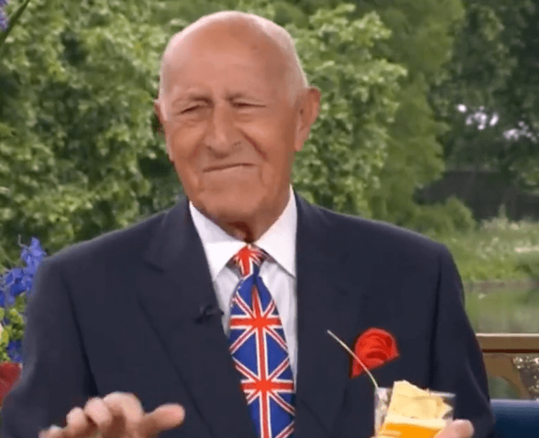 BBC apologises after Len Goodman said his nan called curry powder ‘foreign muck’ BBC apologises after Len Goodman said his nan called curry powder ‘foreign muck’